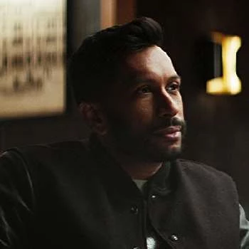 Hrishikesh Hirway - Age, Bio, Birthdate, Family, Networth & More