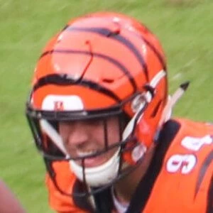 Sam Hubbard - Height, Bio, Wiki, Family, Birthplace, Networth & More