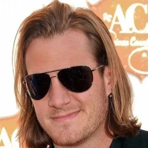 Tyler Hubbard Biography