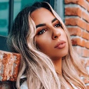 Dianna Hughes - Age, Height, Birthdate, Family, Wiki & More