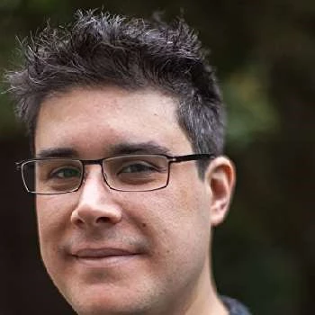 Hugo Guerra - Age, Bio, Birthdate, Family, Networth & More