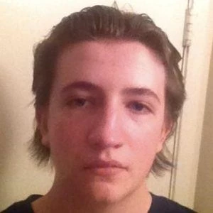 FaZe HugZ - Parents, Networth, Bio, Birthdate, Family Wiki & More