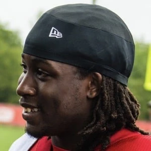 Kareem Hunt - Biography, Birthdate, Family, Networth & More