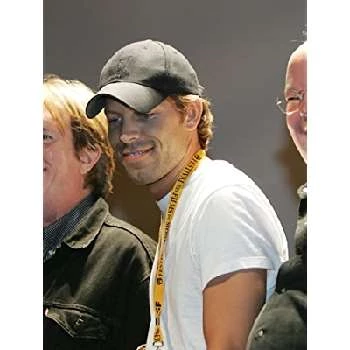 Hunter Richards - Age, Bio, Birthdate, Family, Networth & More