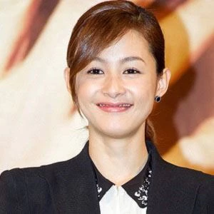 Kang Hye-jung Biography