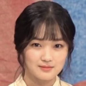 Kim Hye-yoon Biography