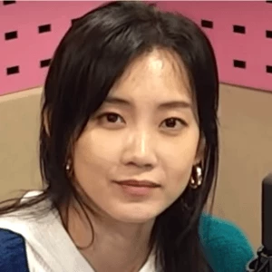 Shin Hyun-been Biography