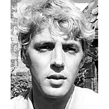 Iain Quarrier - Wiki, Bio, Birthdate, Networth, Family & More