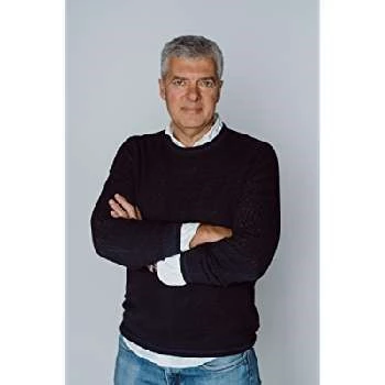 Ian Darling Biography
