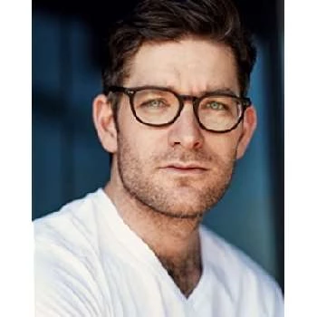 Ian Ferrington - Age, Bio, Birthdate, Family, Networth & More