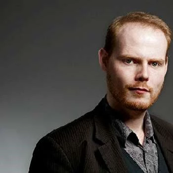 Ian Hansen Biography