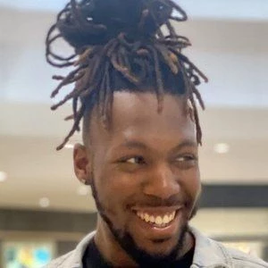 iKnowAyrel - Wiki, Bio, Networth, Birthdate, Family & More