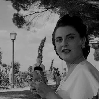 Ileana Simova - Age, Bio, Birthdate, Family, Networth & More