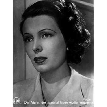 Ilse Steppat - Birthplace, Bio, Wiki, Birthday, Family, Networth & More