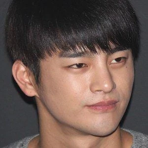 Seo In-guk - Wiki, Bio, Networth, Birthdate, Family & More