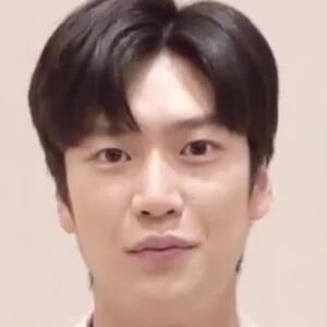 Na In-woo - Income, Birthday, Family, Bio, Networth & More