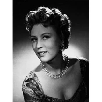 Ingrid Lutz - Networth, Biography, Birthdate, Family & More