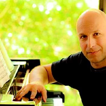 Inon Zur - Family, Bio, Birthday, Family, Income & More