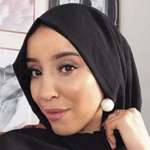 Inspiration of a Hijabi - Age, Wiki, Birthdate, Bio, Networth, Family & More