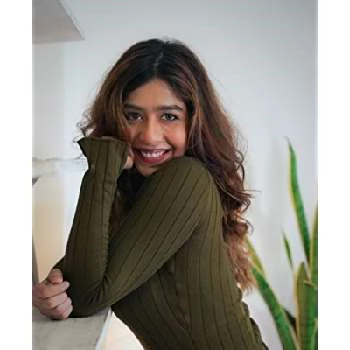 Iram Badar Khan - Biography, Birthday, Wiki, Family, Networth & More