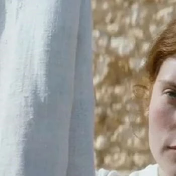 Iris Bry - Age, Bio, Career, Family, Wiki, Networth & More