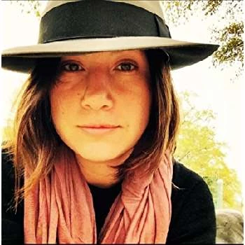 Iris Torres Biography