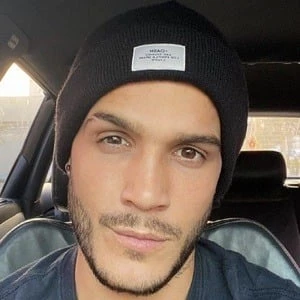 Mario Irivarren - Age, WIki, Birthday, Family, Networth & More