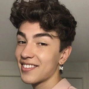 Brandon Ironside - Family, Bio, Birthday, Family, Income & More