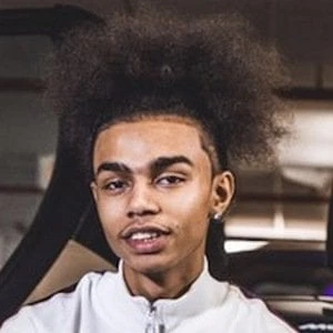 iRunYew - Age, Bio, Birthdate, Family, Networth & More