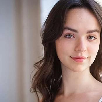 Isa Barrett - Age, Bio, Birthdate, Family, Networth & More