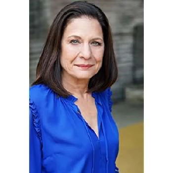 Isa Goldberg - Age, Bio, Birthdate, Family, Networth & More