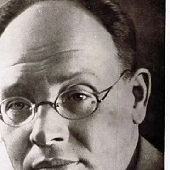 Isaak Babel - Birthplace, Bio, Wiki, Birthday, Family, Networth & More