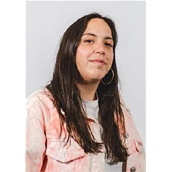 Isabel Fernandez Biography