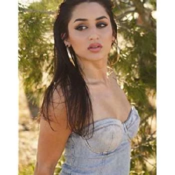 Isabella Armina - Age, Bio, Birthdate, Family, Networth & More