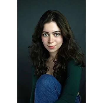 Isabelle Oliver - Age, Bio, Birthdate, Family, Networth & More