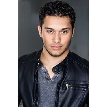 Isaiah Negrón Biography