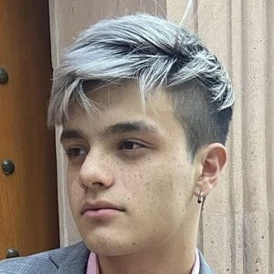 Omar Isfel - Biography, Birthday, Wiki, Family, Networth & More