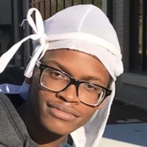 itsandrewz Biography