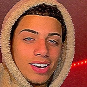 itzmanoloo - Biography, Birthdate, Family, Networth & More