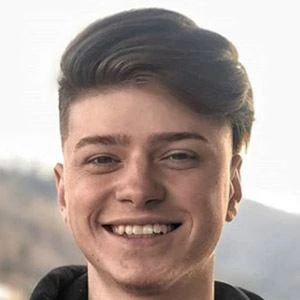 Lemnaru Iulian - Age, Height, Birthdate, Family, Wiki & More