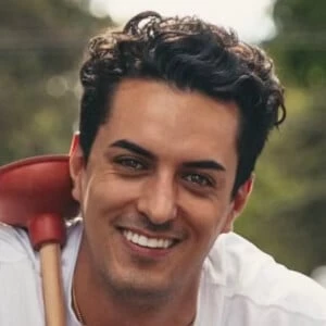 Chris Ivan - Wiki, Bio, Birthdate, Networth, Family & More