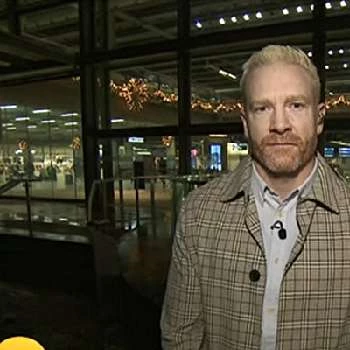 Iwan Thomas Biography