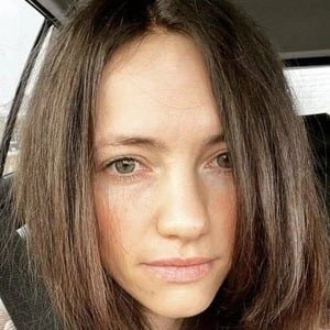 Izabela Stress - Age, Bio, Birthdate, Family, Networth & More