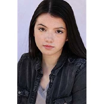 Izabella Sophia Johnson - Age, Bio, Birthdate, Family, Networth & More