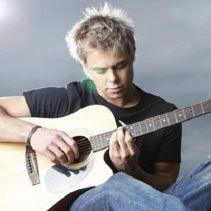 Bobby Van Jaarsveld Biography