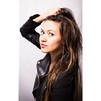 Jackie Miclau - Age, Bio, Birthdate, Family, Networth & More