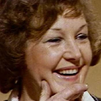 Jacky Gillott - Age, WIki, Birthday, Family, Networth & More