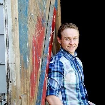 Jacob Hays - Age, Height, Birthdate, Family, Wiki & More