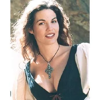 Jacqueline Collen - Networth, Bio, Wiki, Family, Birthday, Networth & More