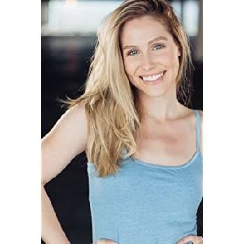 Jacqueline Hellmers - Age, Bio, Birthdate, Family, Networth & More